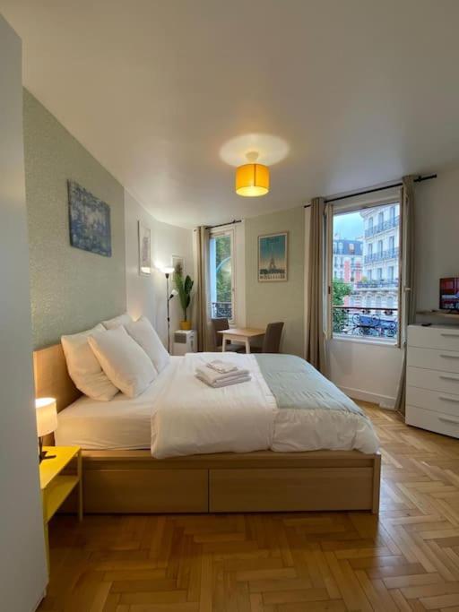 Studio Number 6 Apartment *